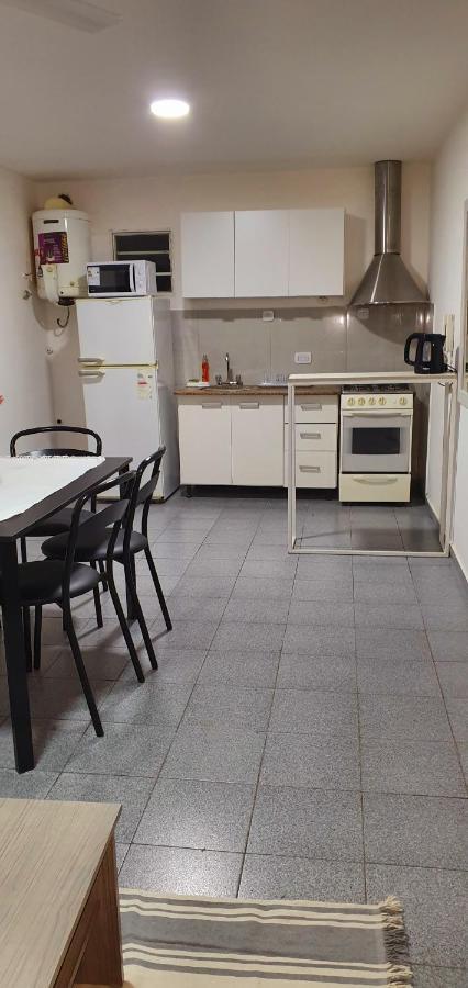 Center Apartment *